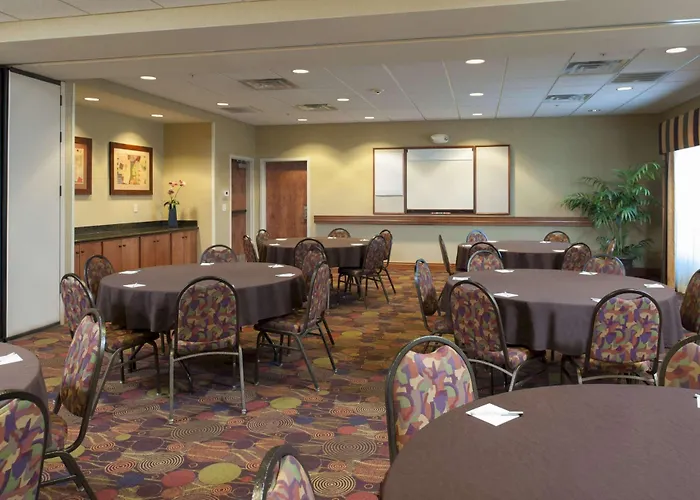 Hotel Hampton & Moline-quad Int'l Aprt Moline