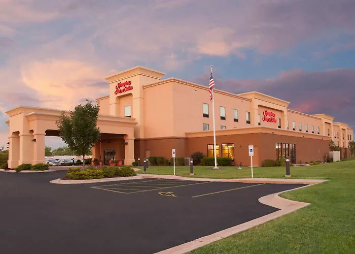 Hampton & Moline-quad Int'l Aprt 3* Moline