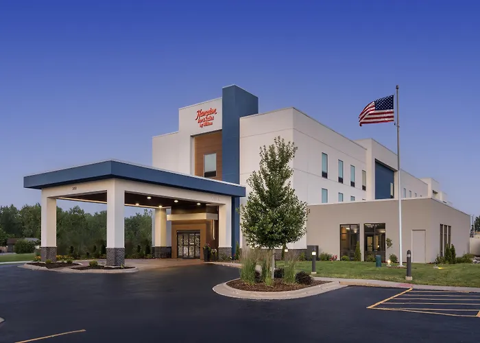 Hotel Hampton & Moline-quad Int'l Aprt 3*